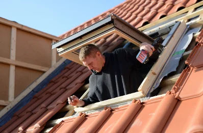 Pose de fenêtres de toit Velux à Rieussec